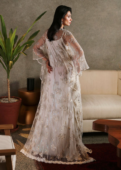 Sadaf Fawad Khan | Late Checkout at the Fred | Ellie S White Net