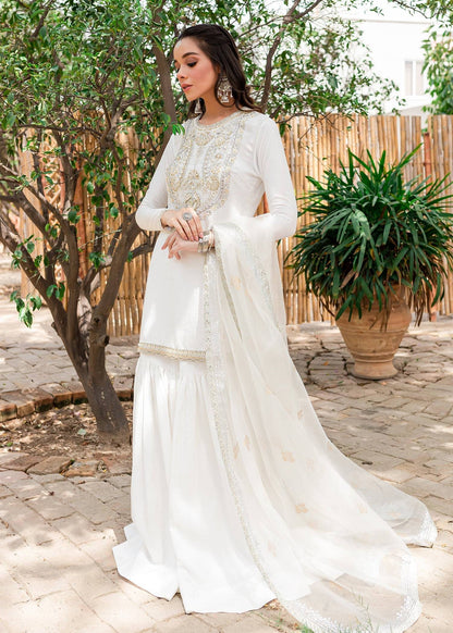 Sadaf Fawad Khan | Zinnia Festive Formals | Zarin - Pakistani Designer Dress - by Sadaf Fawad Khan | Type: Formal - 100% Original at Saira Sultan