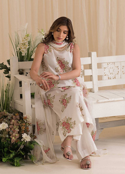 Sadaf Fawad Khan | Lyla Festive Pret | Tea Rose - Pakistani Designer Dress - by Sadaf Fawad Khan | Type: Formal - 100% Original at Saira Sultan