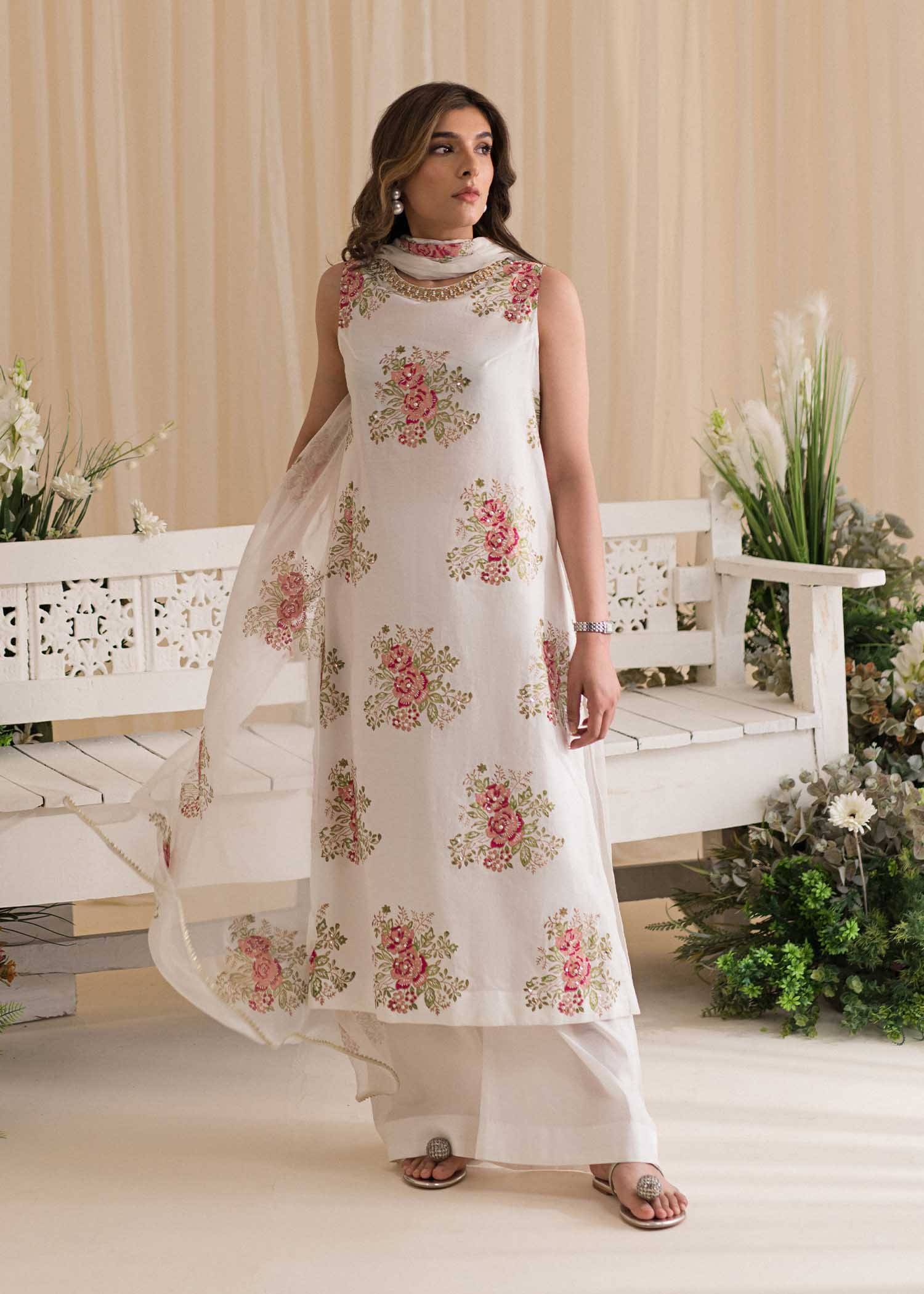 Sadaf Fawad Khan | Lyla Festive Pret | Tea Rose - Pakistani Designer Dress - by Sadaf Fawad Khan | Type: Formal - 100% Original at Saira Sultan