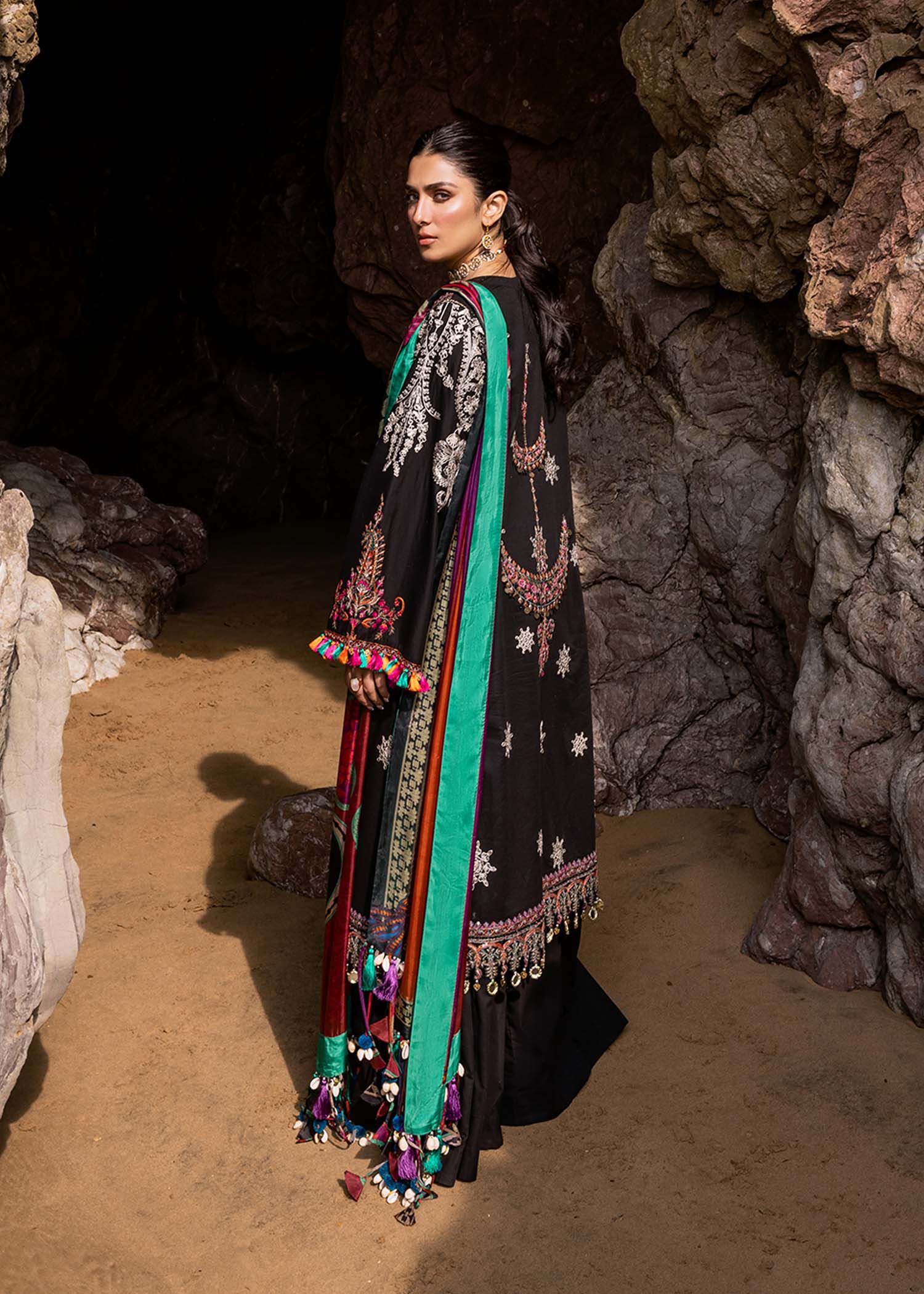 Sadaf Fawad Khan | Siraa Luxury Lawn 24| Nuha (A) - Pakistani Designer Dress - by Sadaf Fawad Khan | Type: Luxury - 100% Original at Saira Sultan