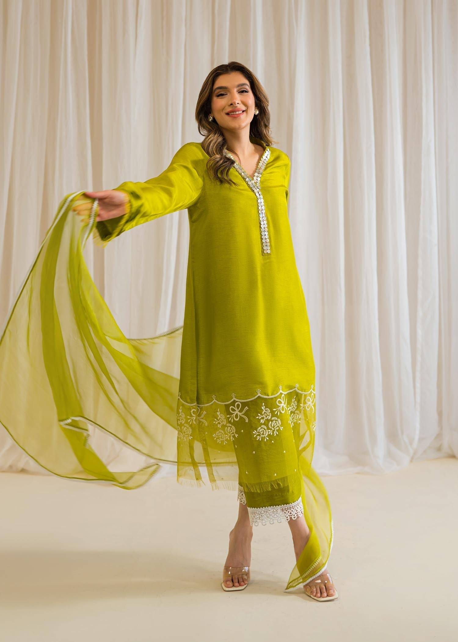 Sadaf Fawad Khan | Eid Pret 24 | Alani - Pakistani Designer Dress - by Sadaf Fawad Khan | Type: Formal - 100% Original at Saira Sultan