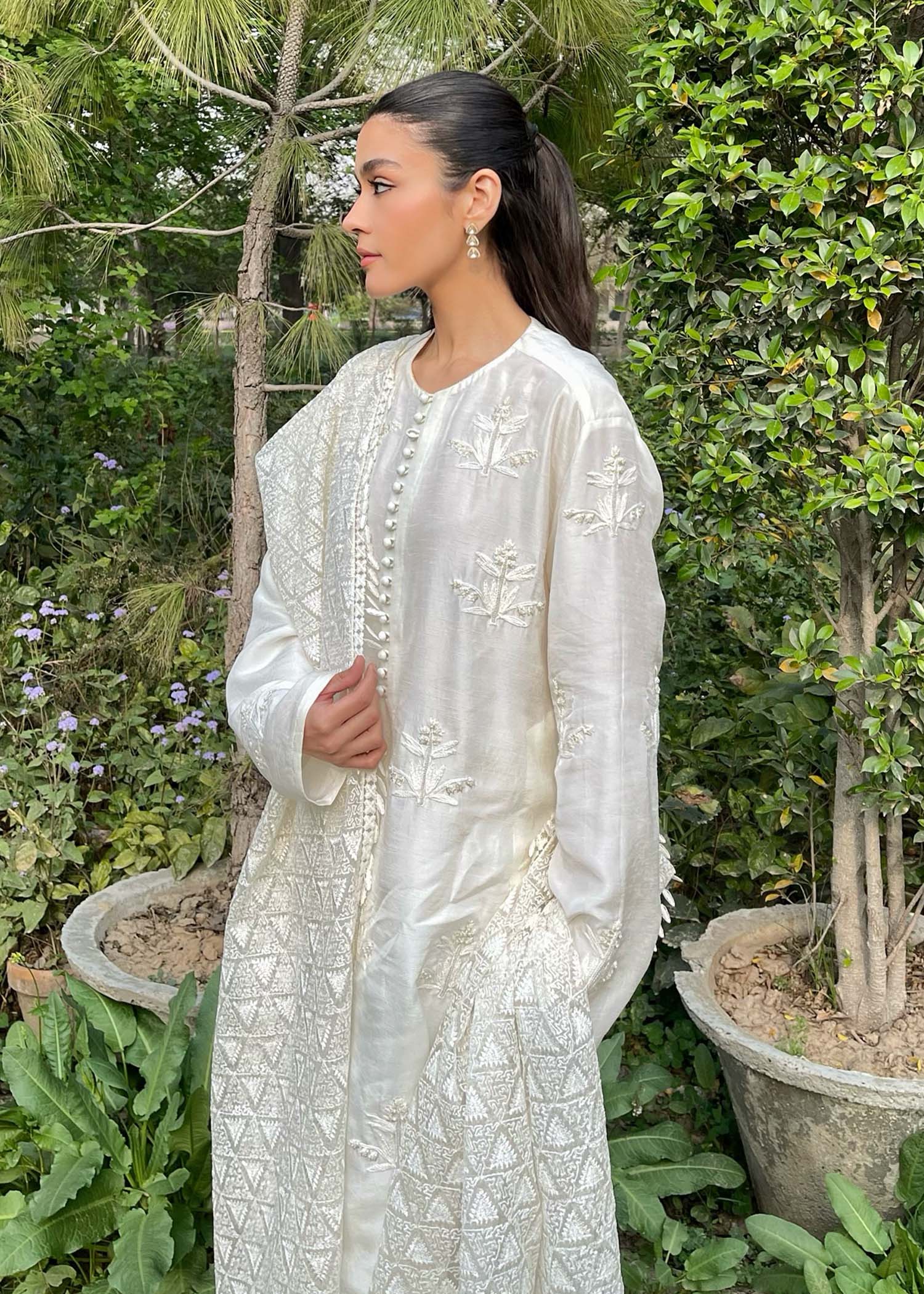 Sadaf Fawad Khan | Eid Pret 24 | Feray - Pakistani Designer Dress - by Sadaf Fawad Khan | Type: Formal - 100% Original at Saira Sultan