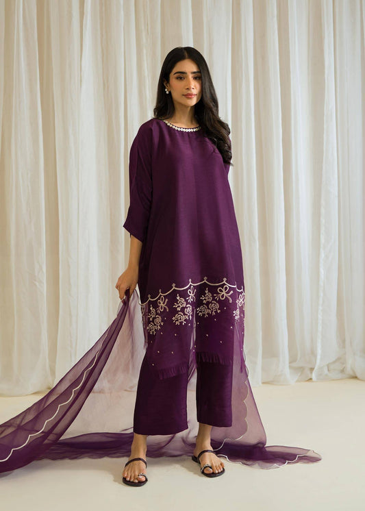 Sadaf Fawad Khan | Eid Pret 24 | Wisteria - Pakistani Designer Dress - by Sadaf Fawad Khan | Type: Formal - 100% Original at Saira Sultan