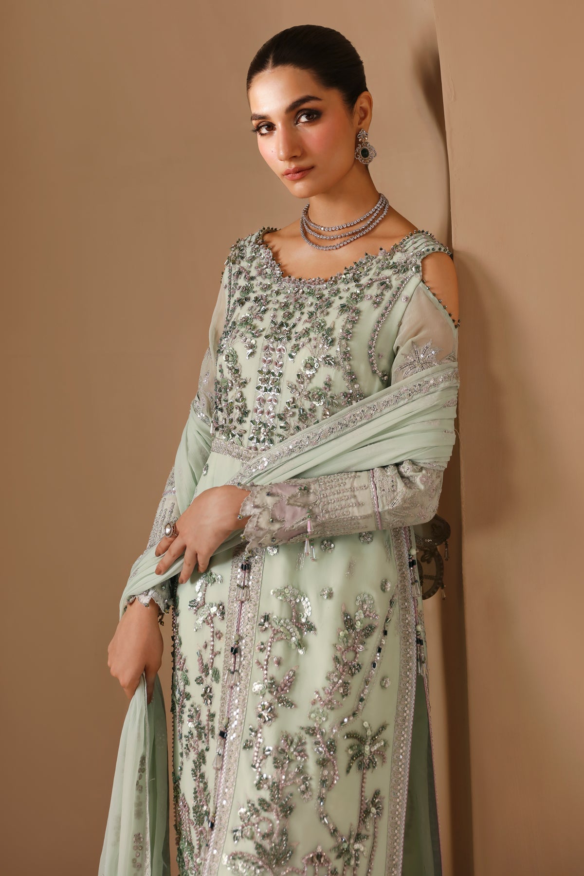 Alizeh | Reena Wedding Formals | AF-HM-4027-SAHAR - Pakistani Designer Dress - by Alizeh | Type: Ladies Clothes - 100% Original at Saira Sultan