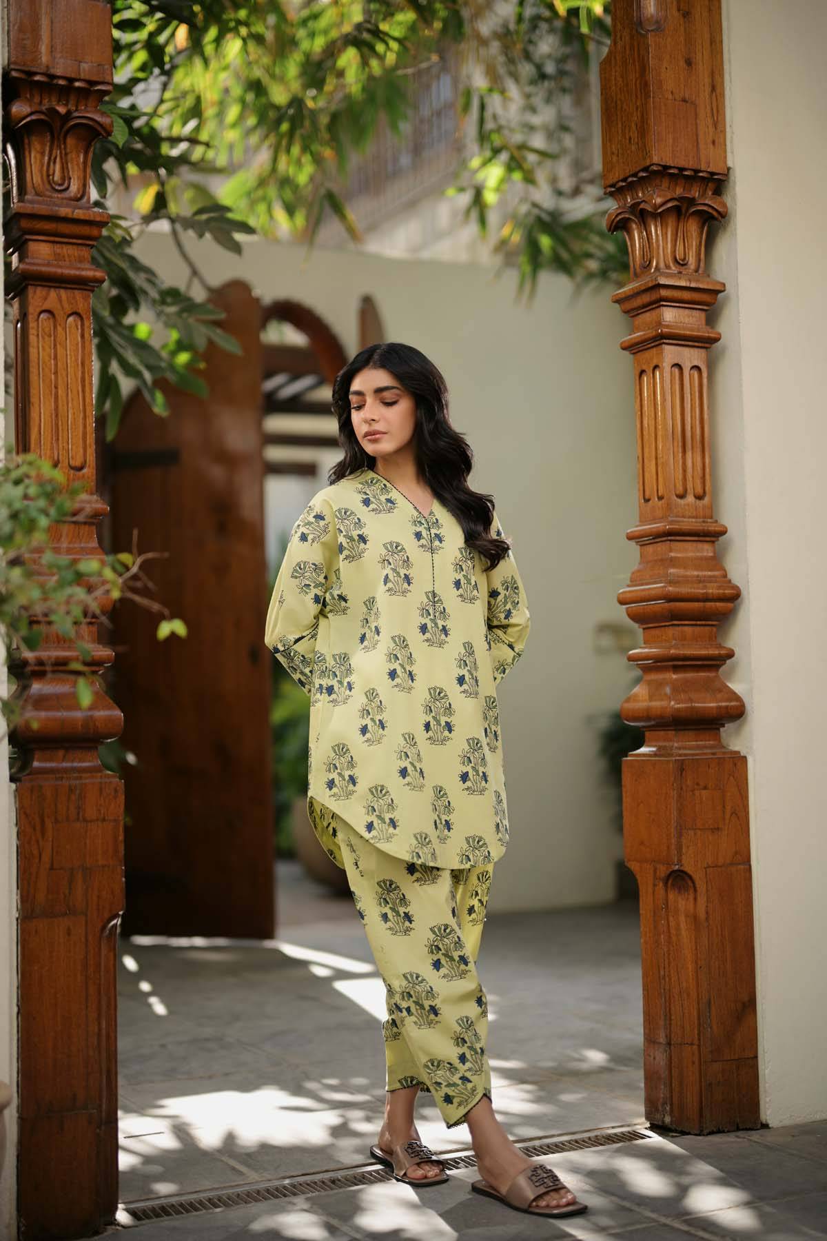 Sahar | Print Edit SS24 | P-23 - Pakistani Designer Dress - by Sahar | Type: Luxury - 100% Original at Saira Sultan