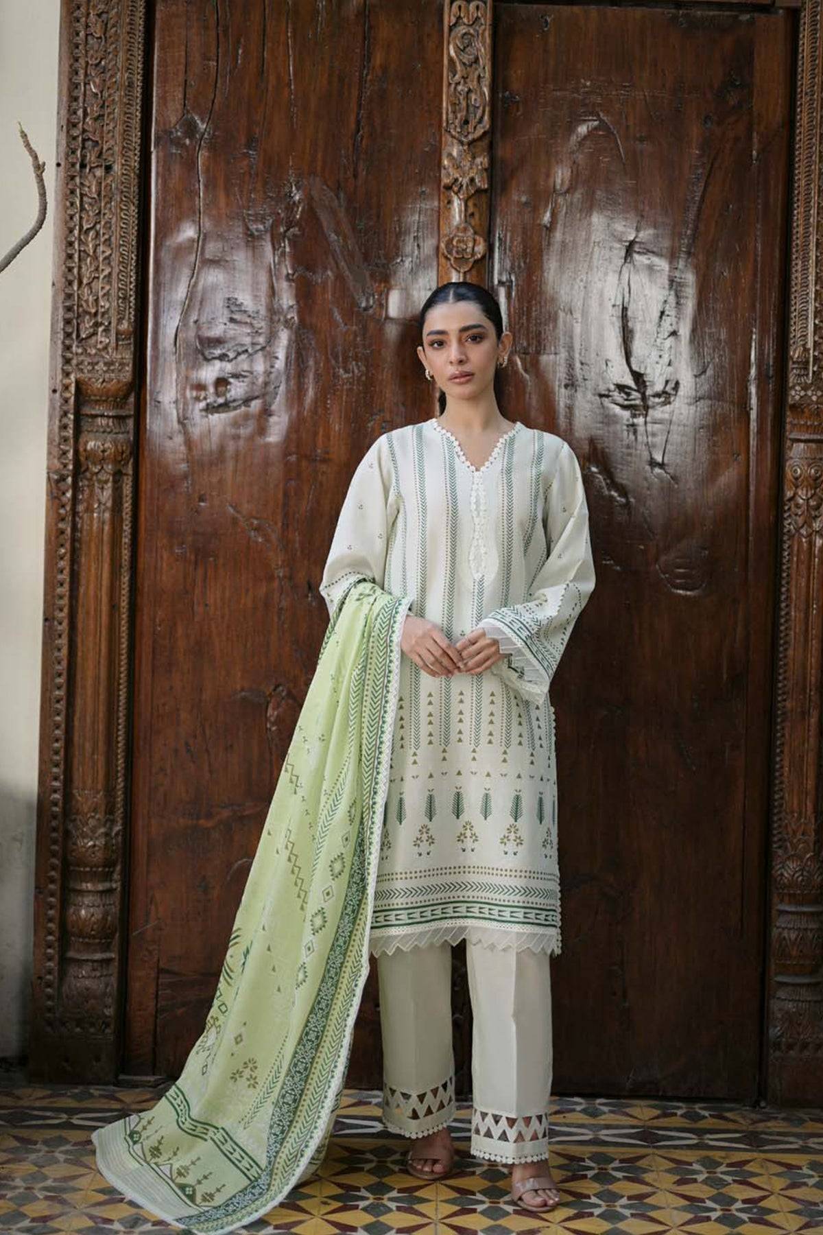 Sahar | Print Edit SS24 | P-16 - Pakistani Designer Dress - by Sahar | Type: Luxury - 100% Original at Saira Sultan