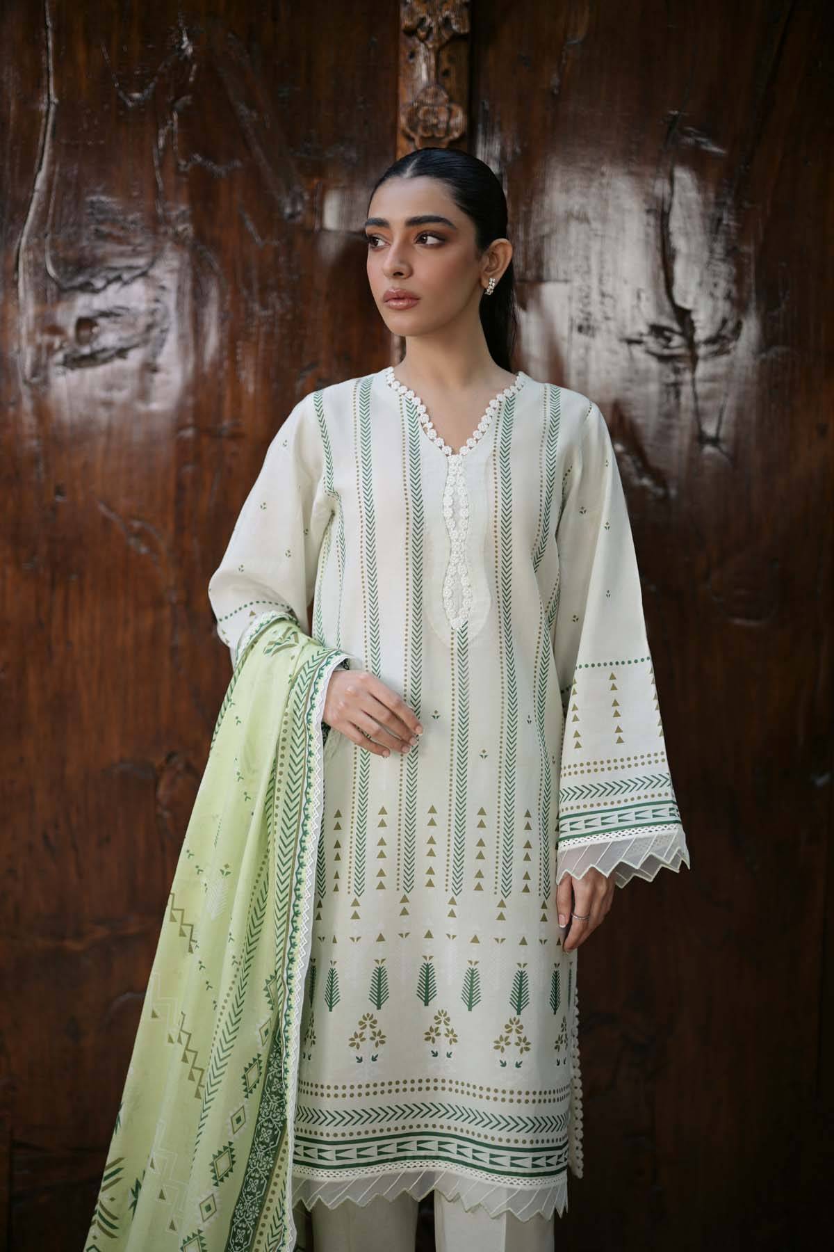 Sahar | Print Edit SS24 | P-16 - Pakistani Designer Dress - by Sahar | Type: Luxury - 100% Original at Saira Sultan