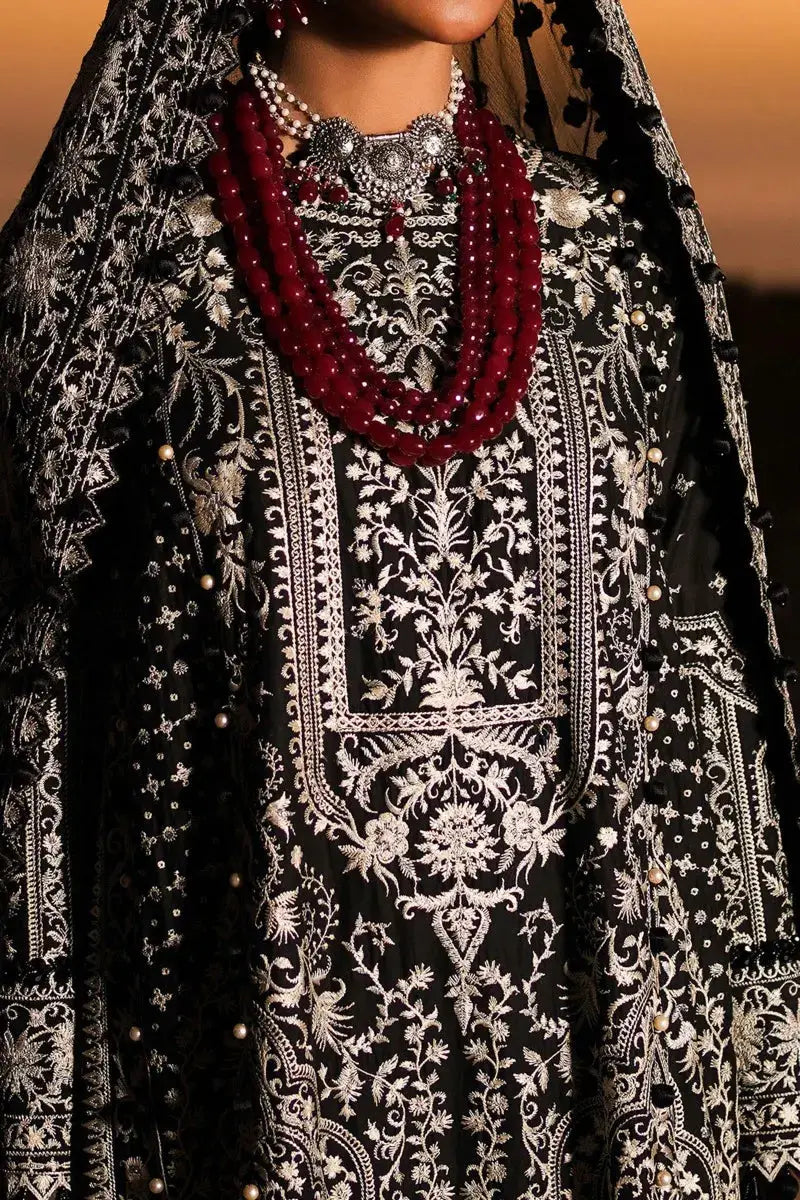 Sana Safinaz | Luxury Lawn 2023 | L231-008A-CZ - Pakistani Designer Dress - by Sana Safinaz | Type: Luxury - 100% Original at Saira Sultan