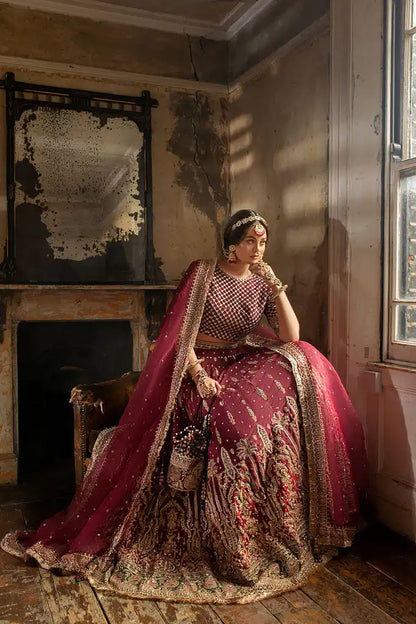 Sobia Nazir | Nayab Festive Collection 2022 | 07 - Pakistani Designer Dress - by Sobia Nazir | Type: Bridal - 100% Original at Saira Sultan
