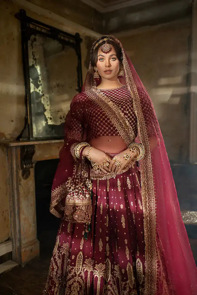 Sobia Nazir | Nayab Festive Collection 2022 | 07 - Pakistani Designer Dress - by Sobia Nazir | Type: Bridal - 100% Original at Saira Sultan