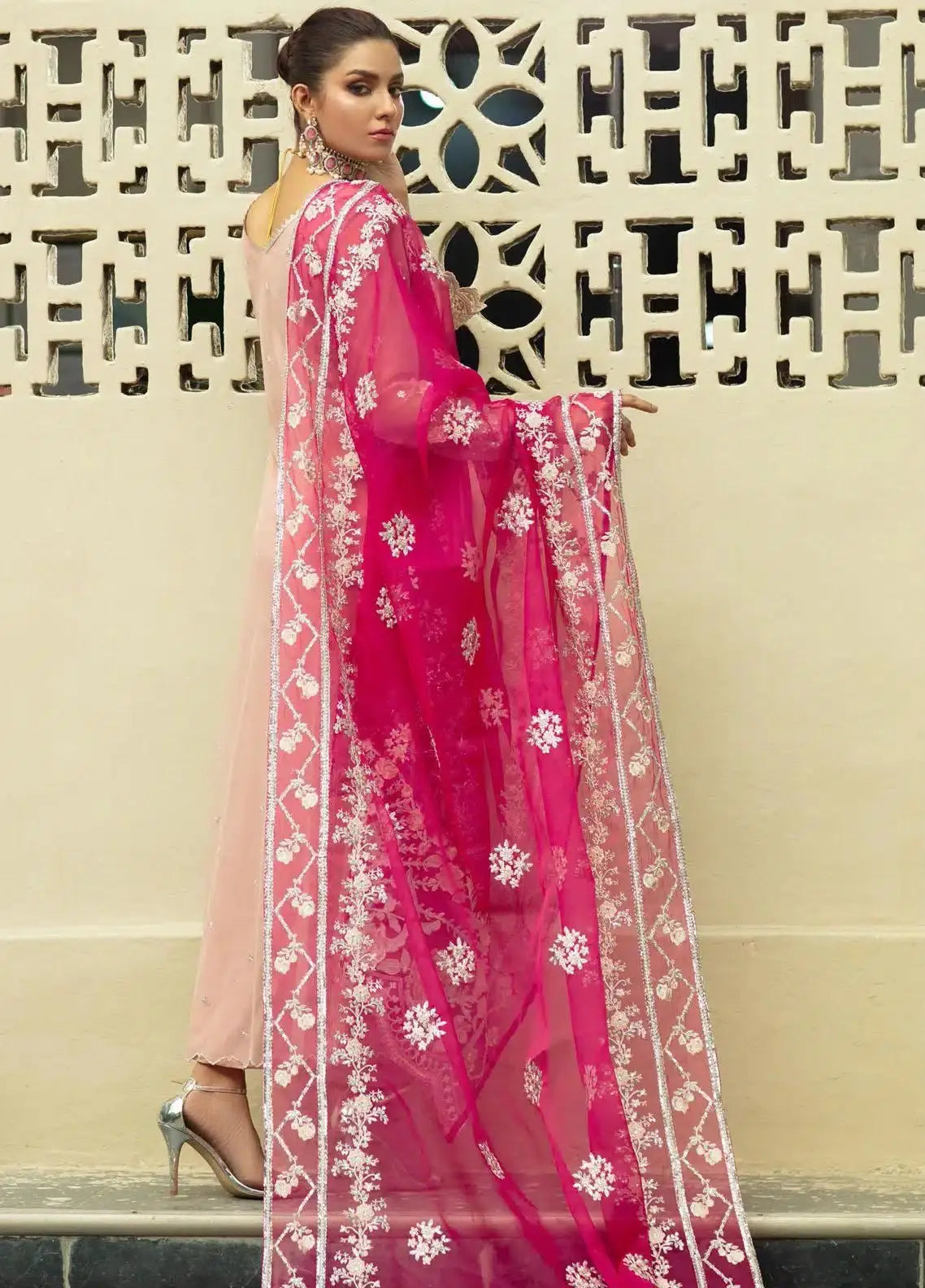 Zainab Chottani | Wedding Collection | Hasrat - Pakistani Designer Dress - by Zainab Chottani | Type: Formal - 100% Original at Saira Sultan