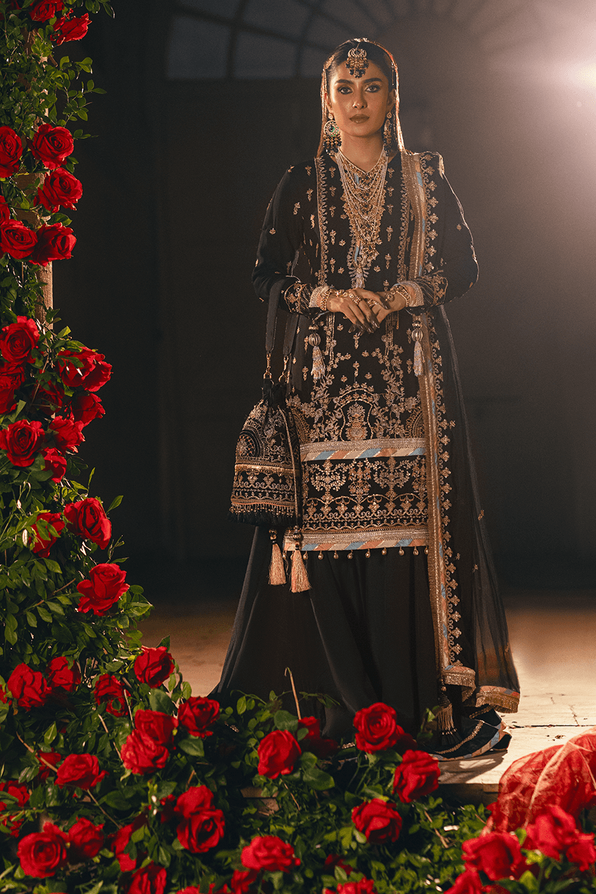 Salitex | Luxury Wear 24 | 16 - Pakistani Designer Dress - by Salitex | Type: Luxury - 100% Original at Saira Sultan