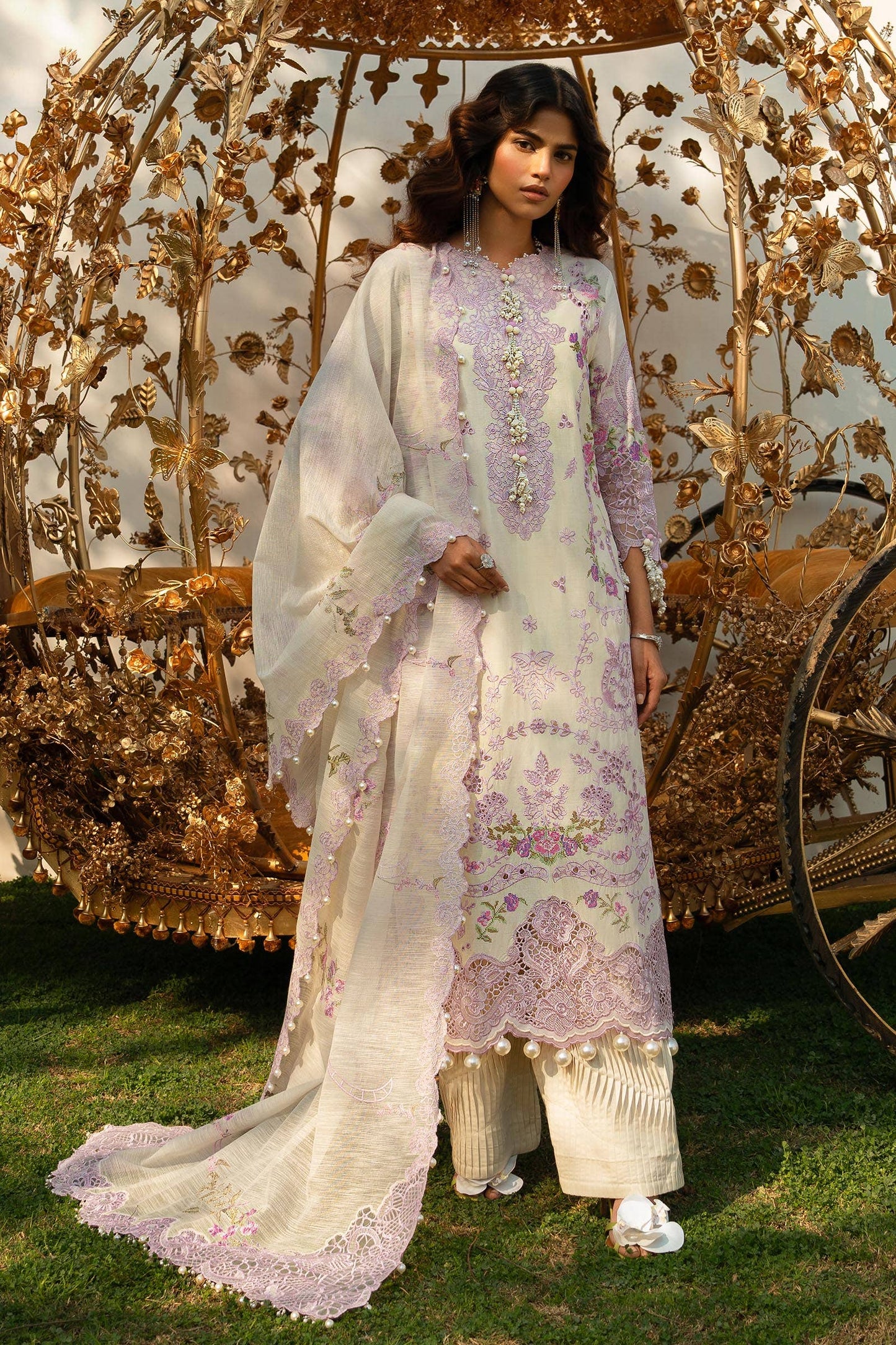 Sana Safinaz | Luxury Collection 24 | L241-004B-3CV - Pakistani Designer Dress - by Sana Safinaz | Type: Luxury - 100% Original at Saira Sultan