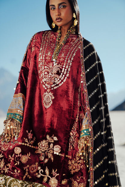 Sana Safinaz | Winter Shawl 24 | Velvet V241-002-3CP - Pakistani Designer Dress - by Sana Safinaz | Type: Ladies Clothes - 100% Original at Saira Sultan