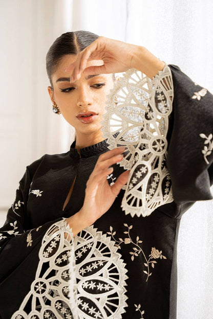 Sania Maskatiya | Eid Collection | Jada (B) - Pakistani Designer Dress - by Sania Maskatiya | Type: Formal - 100% Original at Saira Sultan