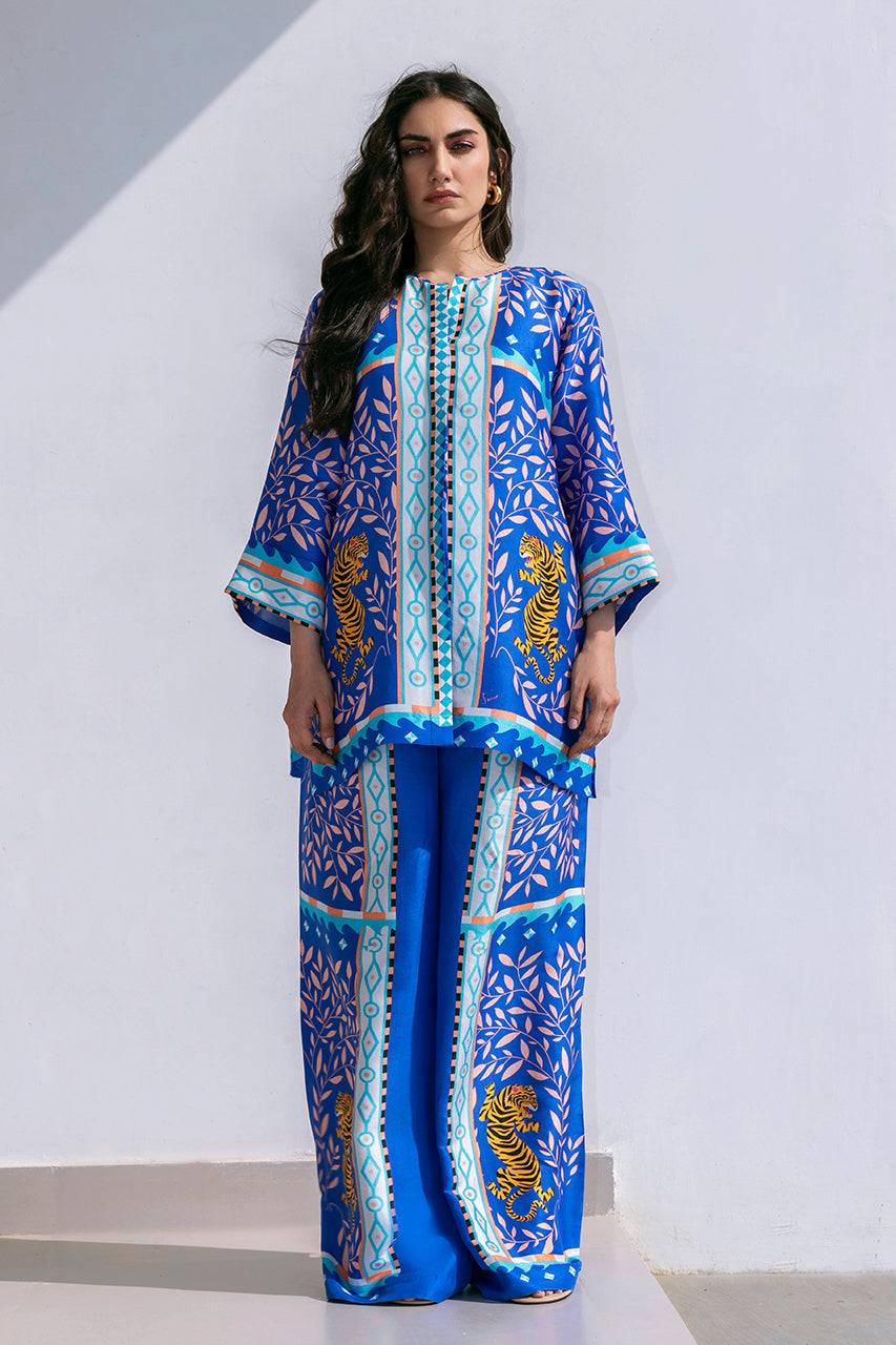 Sania Maskatiya | Eid Collection | Gira - Pakistani Designer Dress - by Sania Maskatiya | Type: Formal - 100% Original at Saira Sultan