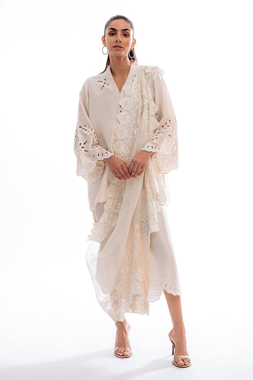 Sania Maskatiya | Eid Collection | Akira - Pakistani Designer Dress - by Sania Maskatiya | Type: Formal - 100% Original at Saira Sultan