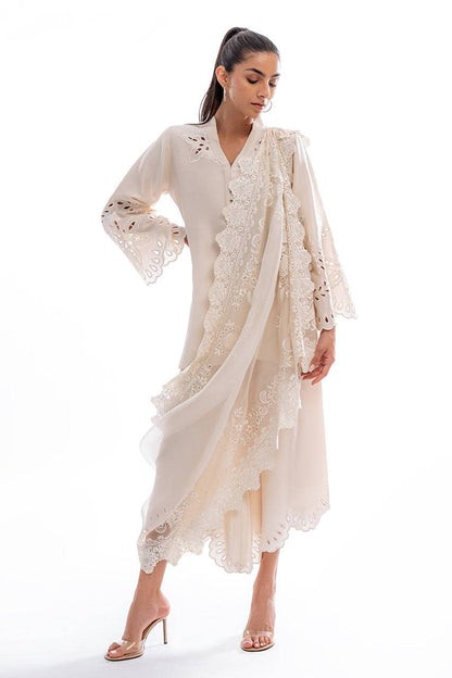 Sania Maskatiya | Eid Collection | Akira - Pakistani Designer Dress - by Sania Maskatiya | Type: Formal - 100% Original at Saira Sultan