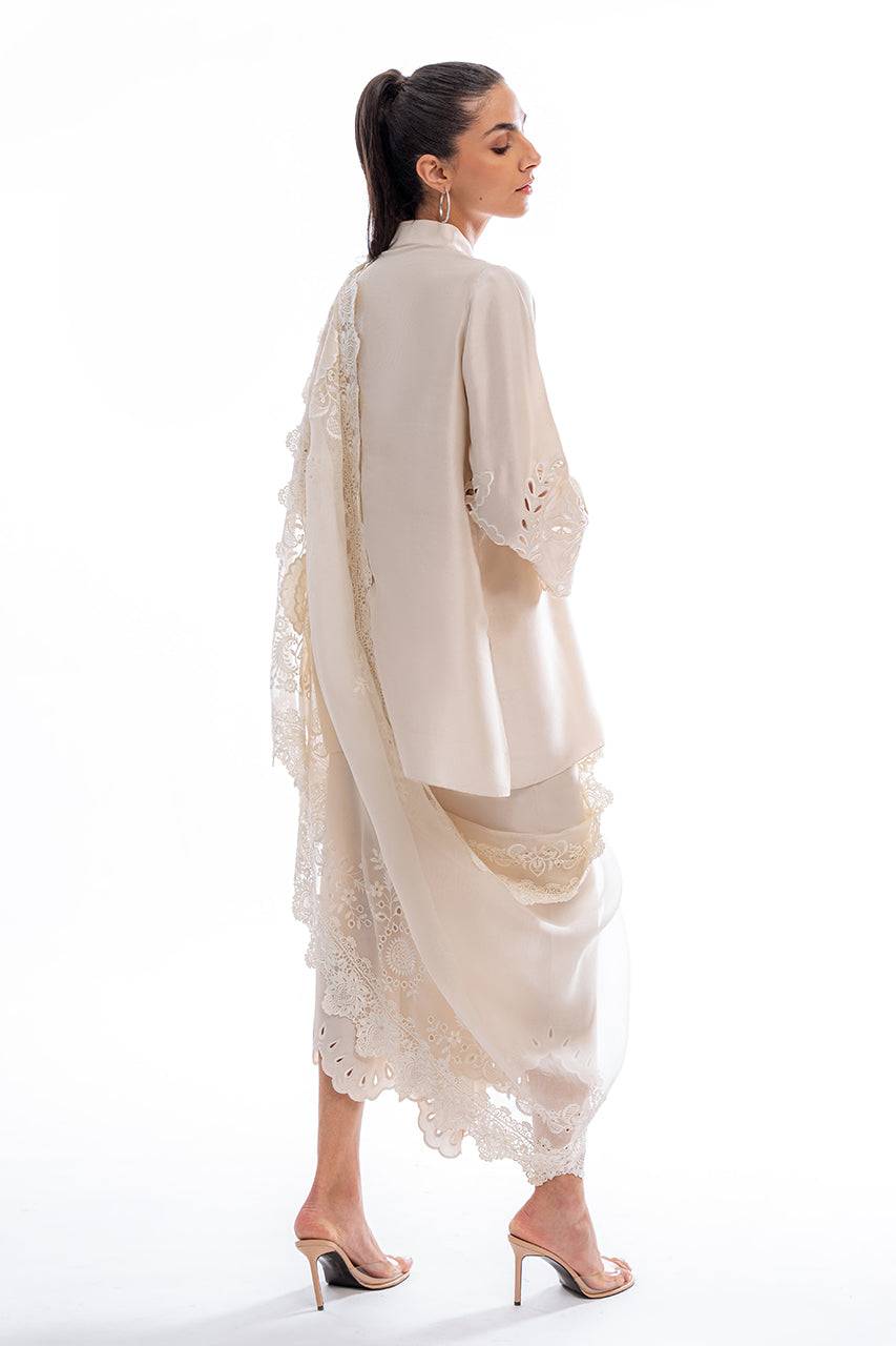 Sania Maskatiya | Eid Collection | Akira - Pakistani Designer Dress - by Sania Maskatiya | Type: Formal - 100% Original at Saira Sultan