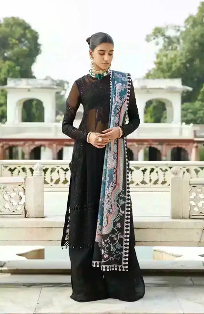 Seran | Taaruf Formals 2023 | Farah - Pakistani Designer Dress - by Seran | Type: Formal - 100% Original at Saira Sultan