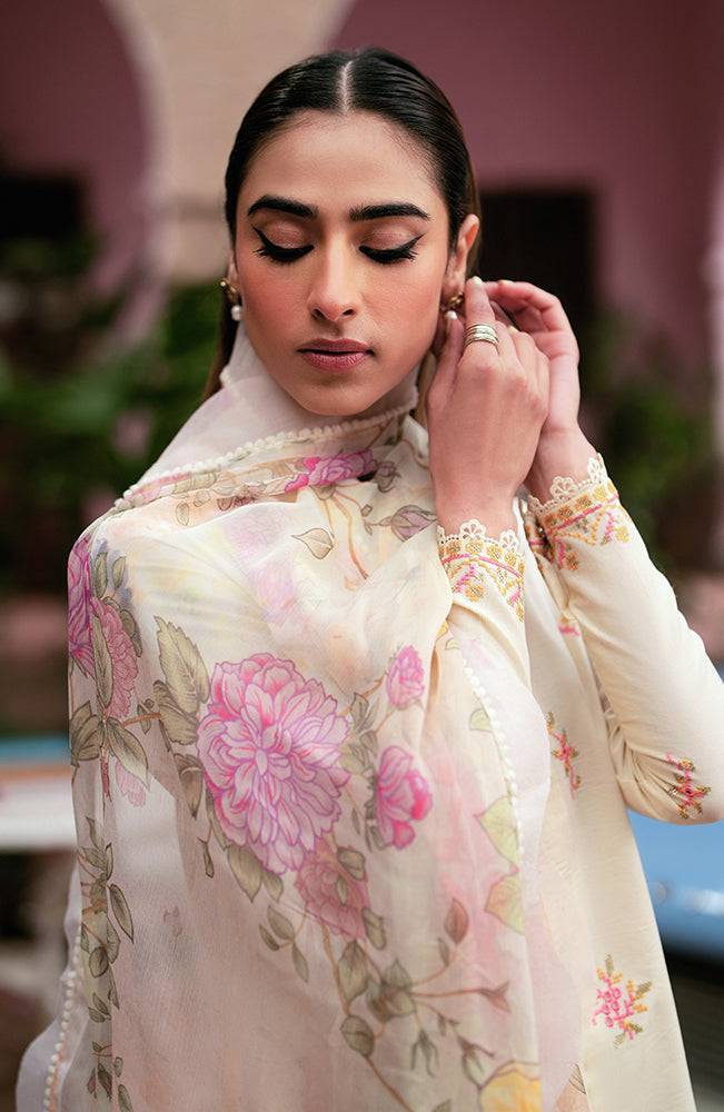 Seran | Afsanah Lawn 24 | Farina - Pakistani Designer Dress - by Seran | Type: Luxury - 100% Original at Saira Sultan