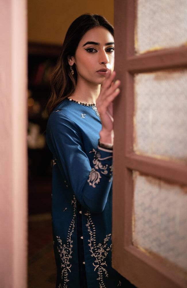 Seran | Afsanah Lawn 24 | Tara - Pakistani Designer Dress - by Seran | Type: Luxury - 100% Original at Saira Sultan