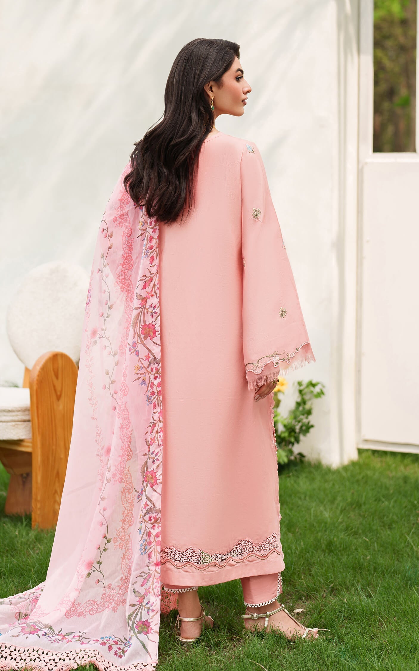 Asifa and Nabeel | Eden Cambric 25 | Serene Blush ECU25-01 - Pakistani Designer Dress - by Asifa and Nabeel - Type : Ladies Clothes - 100% Original at Saira Sultan