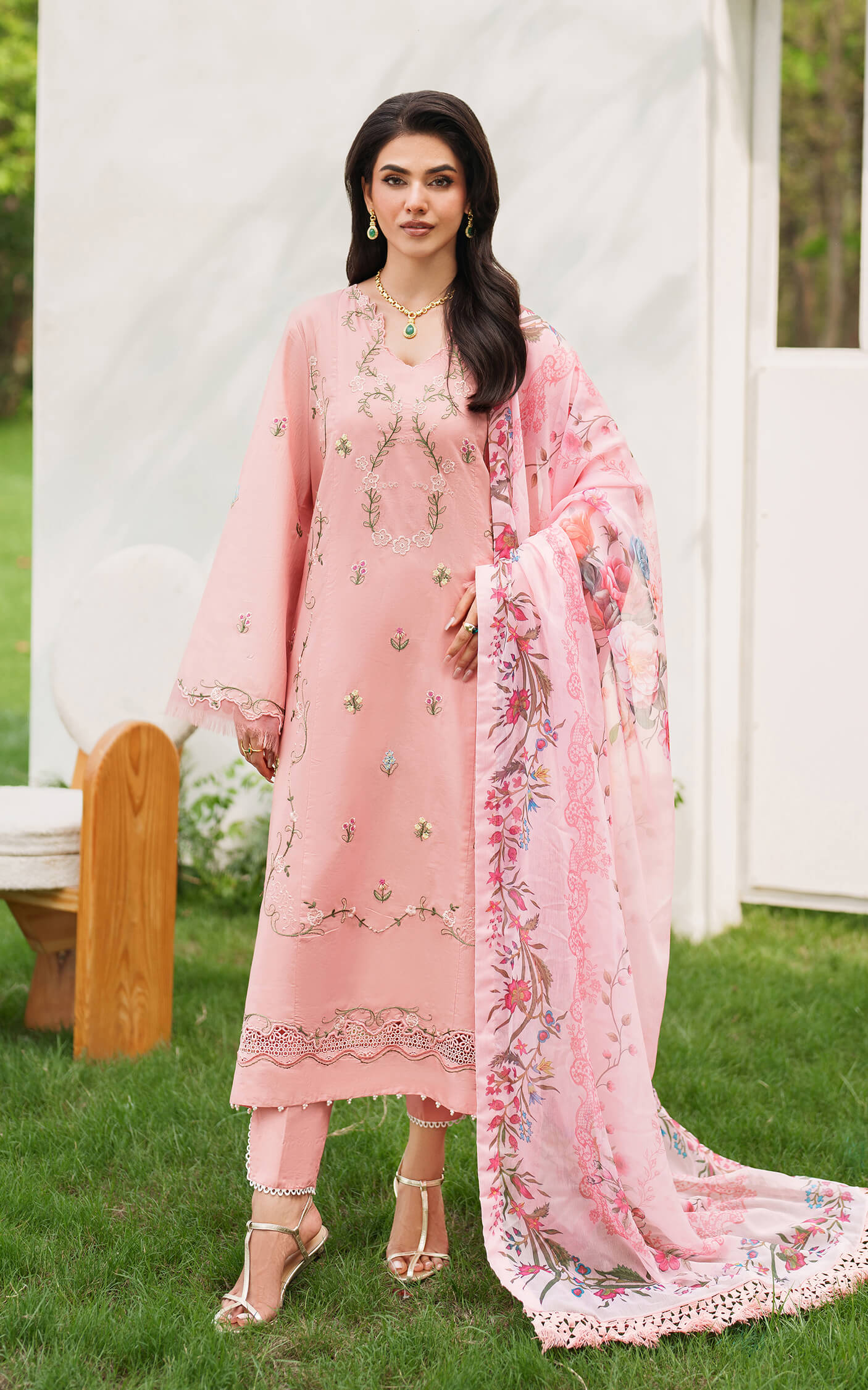 Asifa and Nabeel | Eden Cambric 25 | Serene Blush ECU25-01 - Pakistani Designer Dress - by Asifa and Nabeel - Type : Ladies Clothes - 100% Original at Saira Sultan