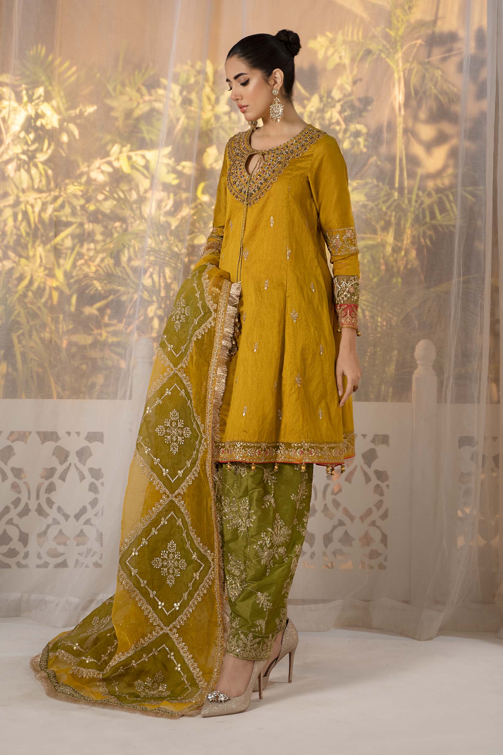 Maira B | Ready to Wear | SF-EF24-75 XL Yellow