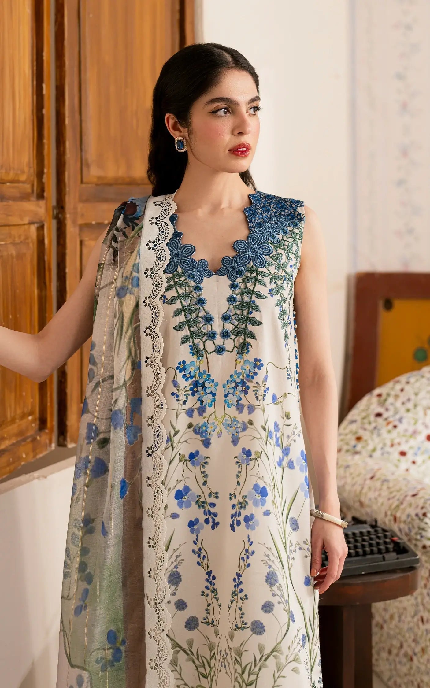 Asifa and Nabeel | Meraki Vintage 25 | Shabnam (MVL25-13) M Off White Lawn