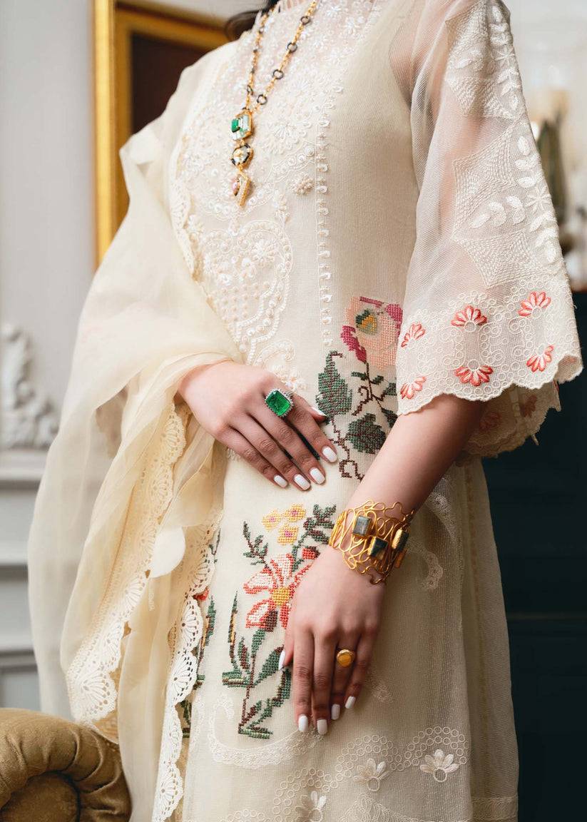 Shiza Hassan | Aira Luxury Pret | Arila - Pakistani Designer Dress - by Shiza Hassan | Type: Formal - 100% Original at Saira Sultan