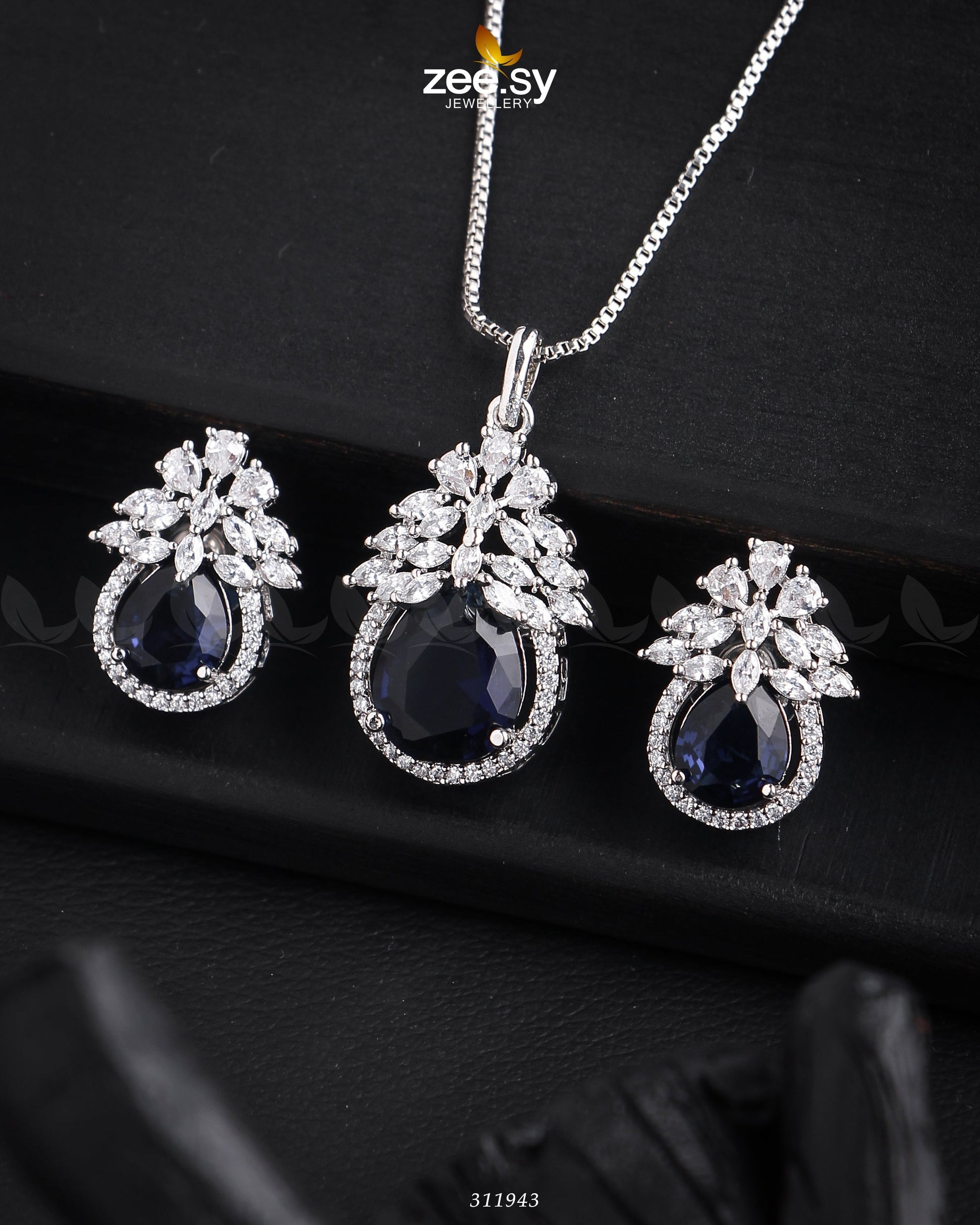 Zara's Pendant Set Sliver Blue