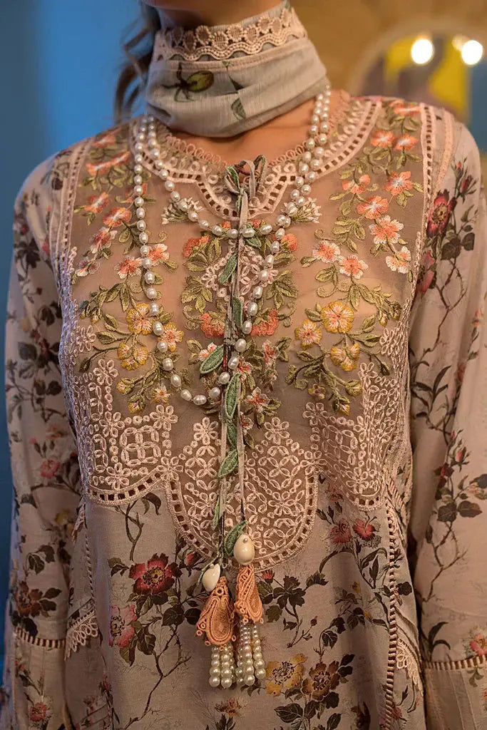 Sobia Nazir | Summer Vital 24 | 3A - Pakistani Designer Dress - by Sobia Nazir | Type: Luxury - 100% Original at Saira Sultan
