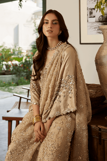 SUFFUSE | LUXURY PRET | LUNA - Pakistani Designer Dress - by Suffuse | Type: Luxury - 100% Original at Saira Sultan