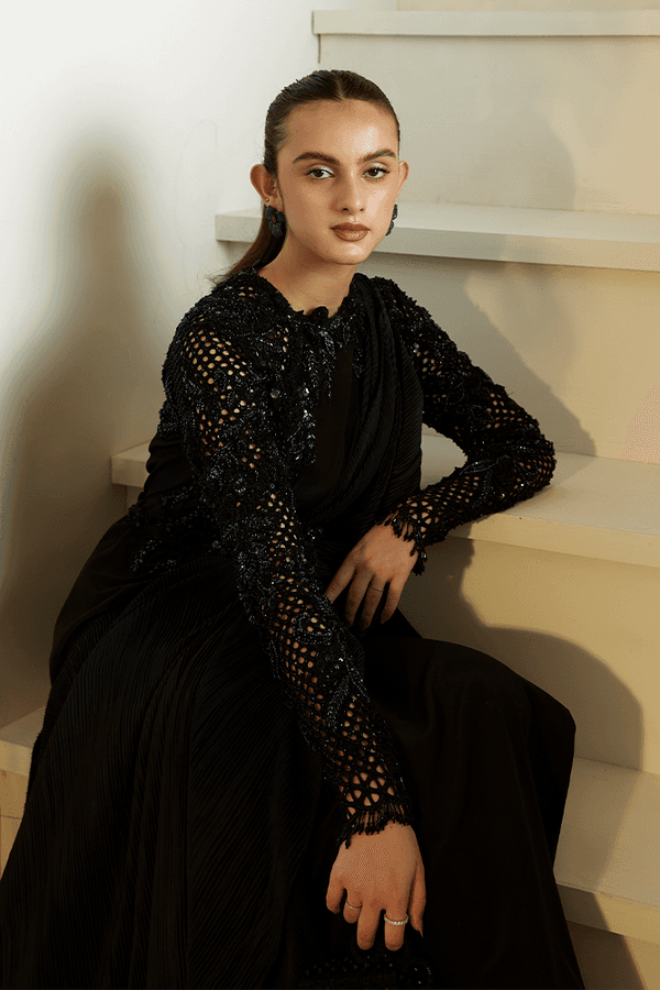 SUFFUSE | LUXURY PRET | ZOFIA - Pakistani Designer Dress - by Suffuse | Type: Luxury - 100% Original at Saira Sultan