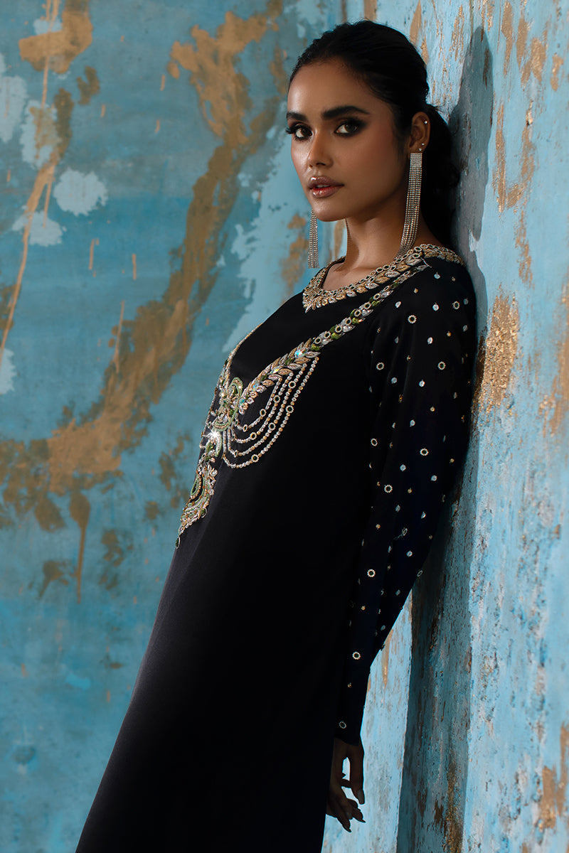 Wardha Saleem | Luxury Pret Fusion Wear | BELLE - KAFTAN XL Black Crepe Silk