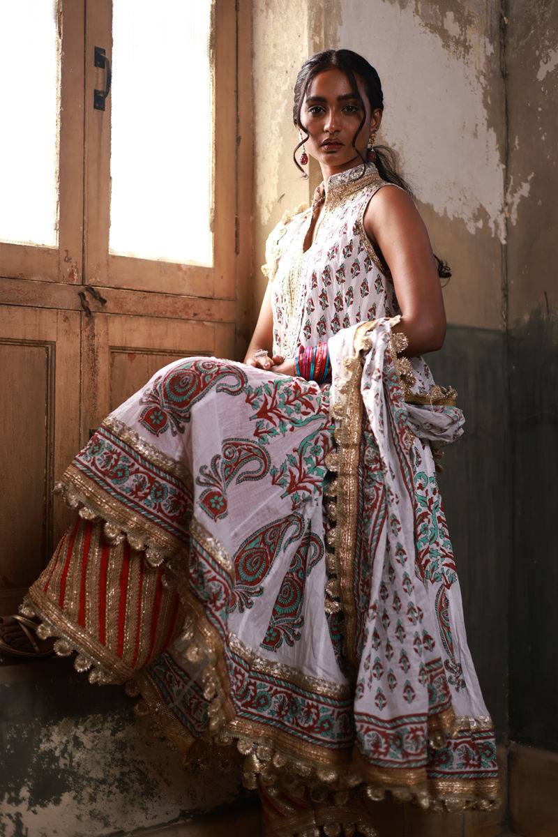 The Pink Tree Company | Spring ballet | IRIS - Pakistani Designer Dress - by The Pink Tree Company | Type: Formal - 100% Original at Saira Sultan