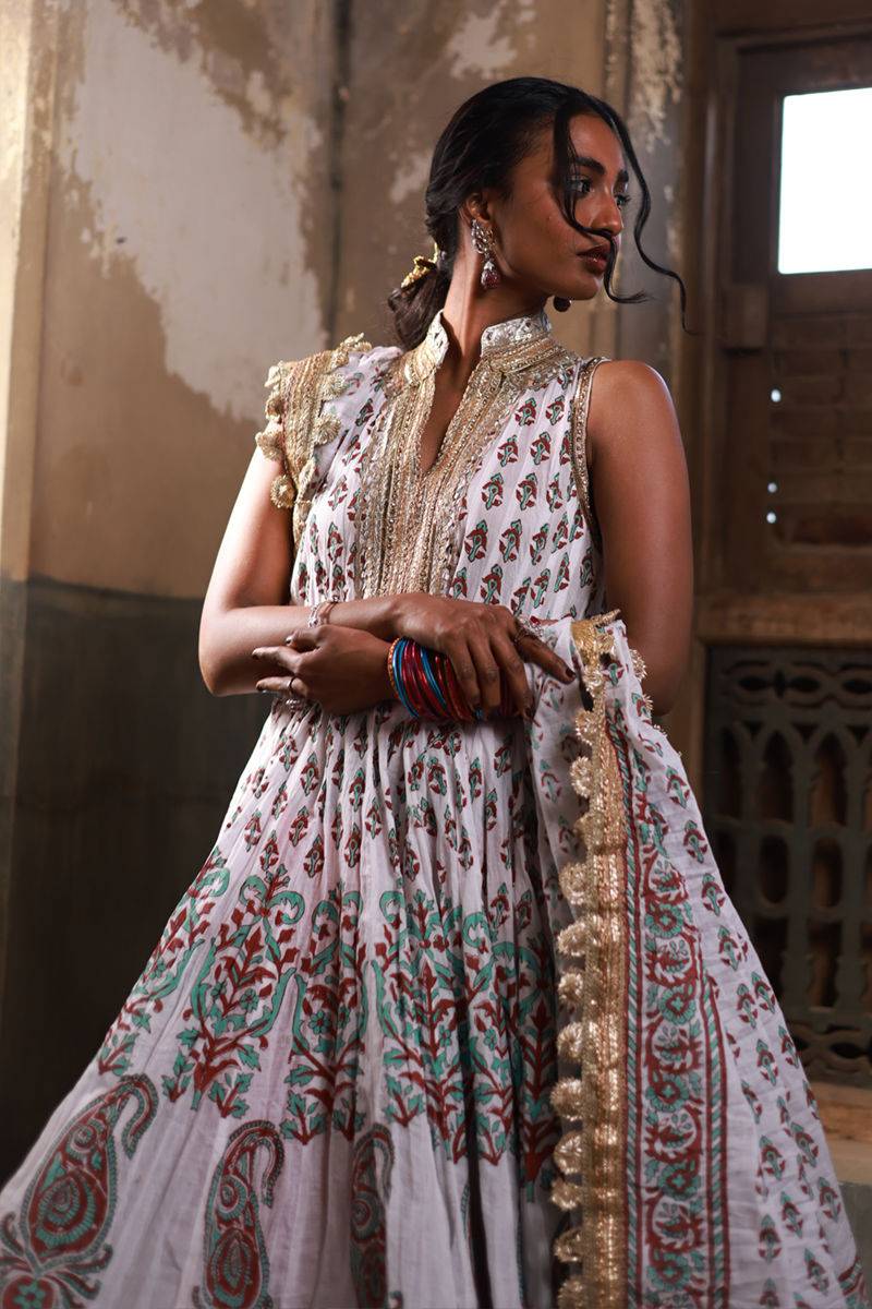 The Pink Tree Company | Spring ballet | IRIS - Pakistani Designer Dress - by The Pink Tree Company | Type: Formal - 100% Original at Saira Sultan