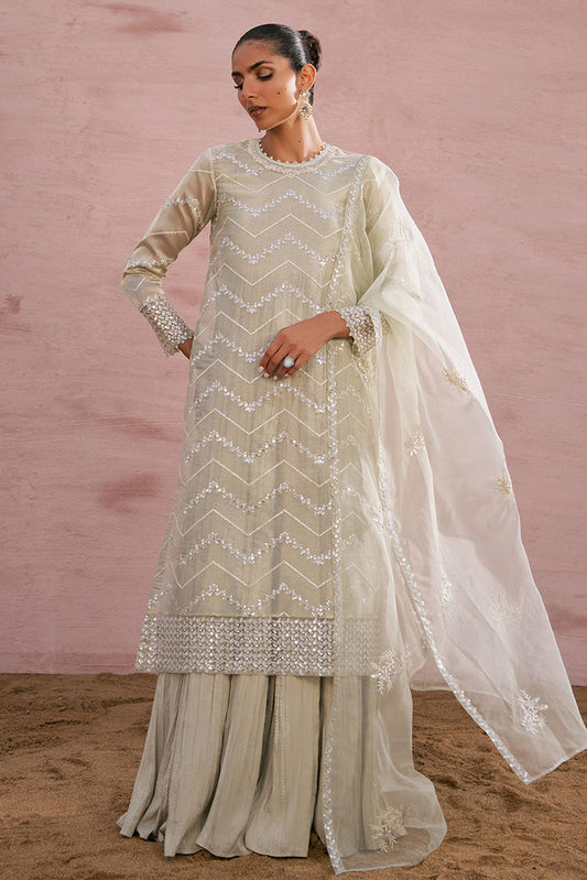 Cross Stitch | Wedding Collection 25 | TWILIGHT CASCADE XS Desert Sand Zari