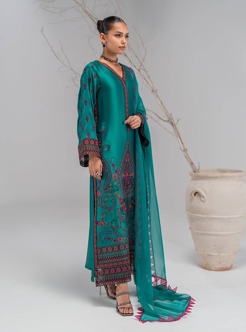 Zainab Chottani | Luxe Pret 25 | Zelina