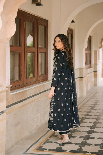 Taana Baana | Manzil Winter | C3412B S Zinc Slub Khaddar