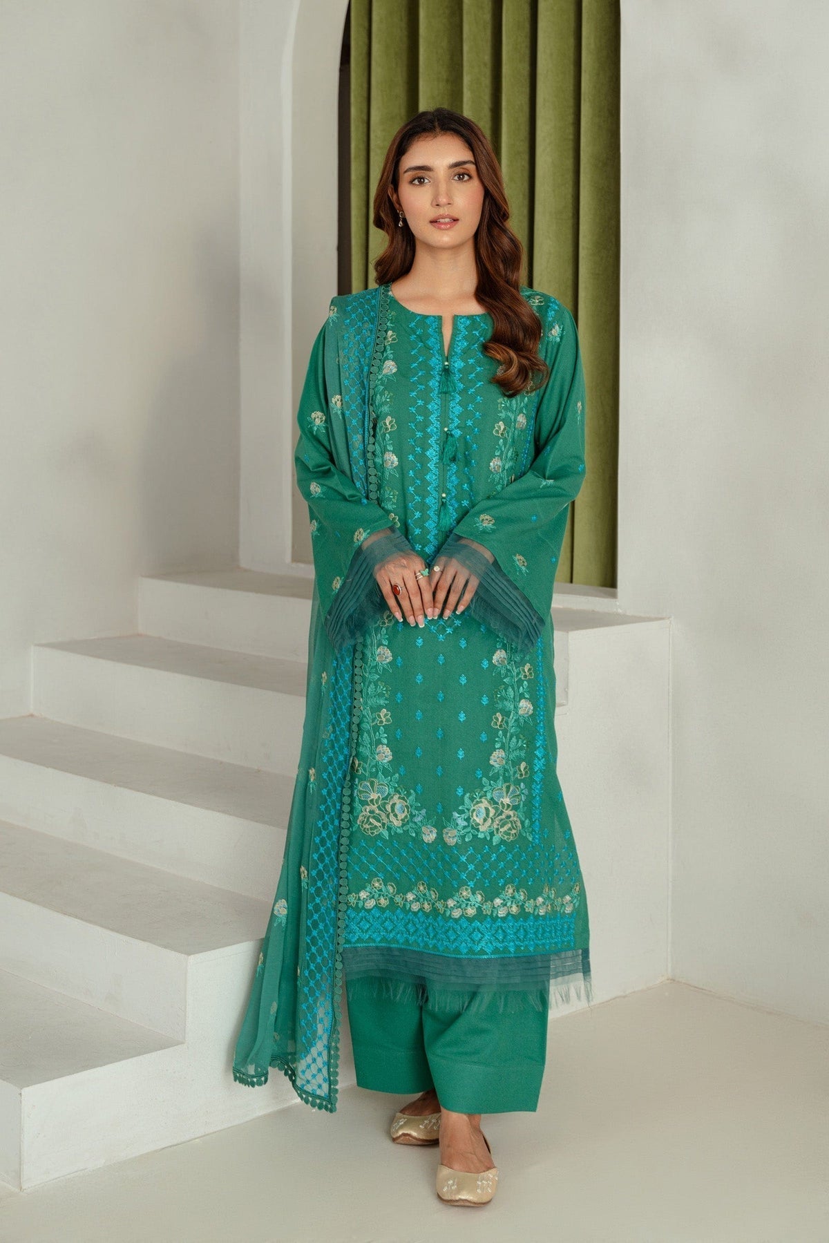 Taana Baana | Manzil Winter | S3392 XS Emerald Green Karandi
