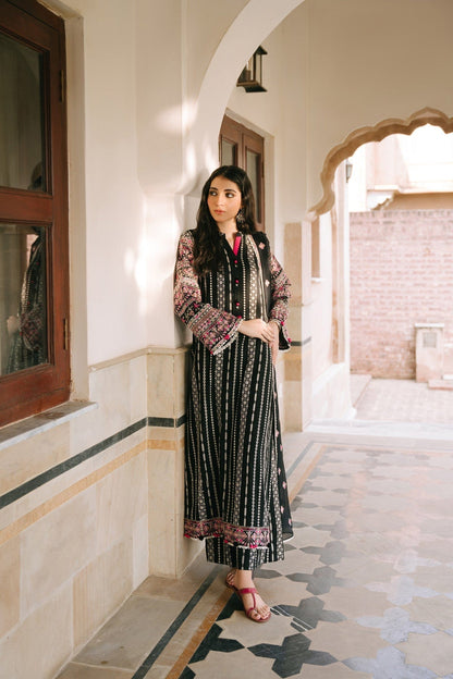Taana Baana | Manzil Winter | B3401A XS Black Slub Khaddar