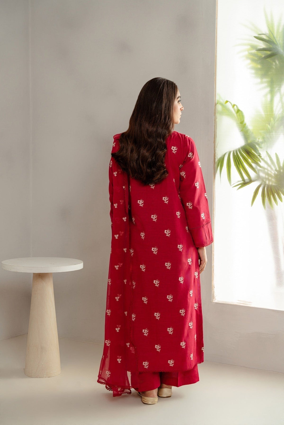 Taana Baana | Manzil Winter | C3412A S Red Slub Khaddar