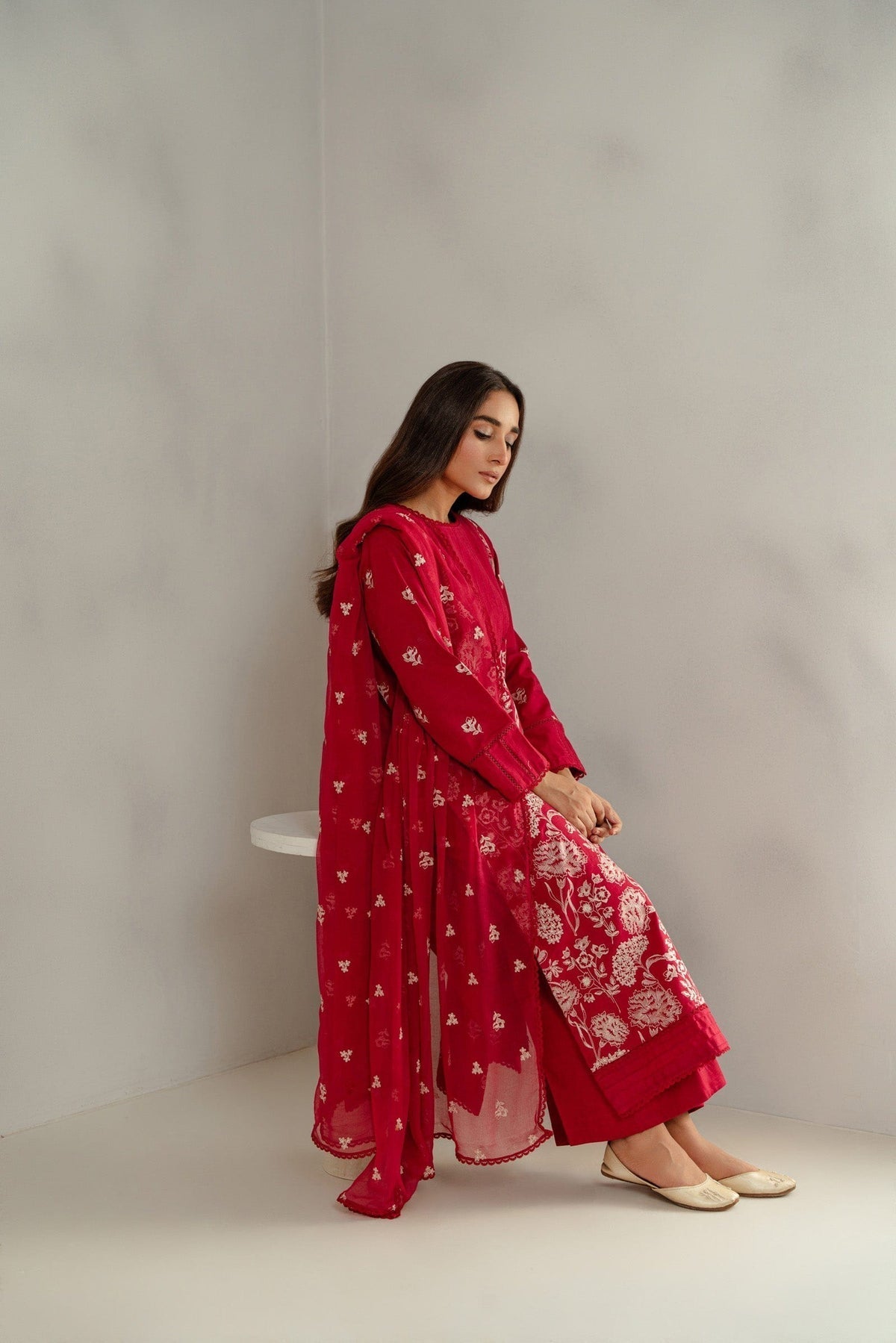 Taana Baana | Manzil Winter | C3412A XL Red Slub Khaddar