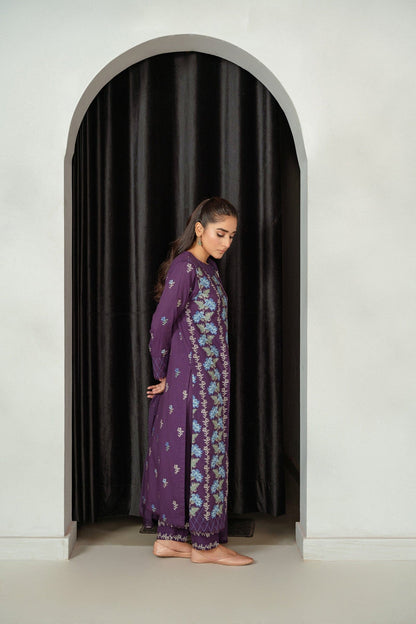 Taana Baana | Manzil Winter | C3409A L Dark Purple Karandi