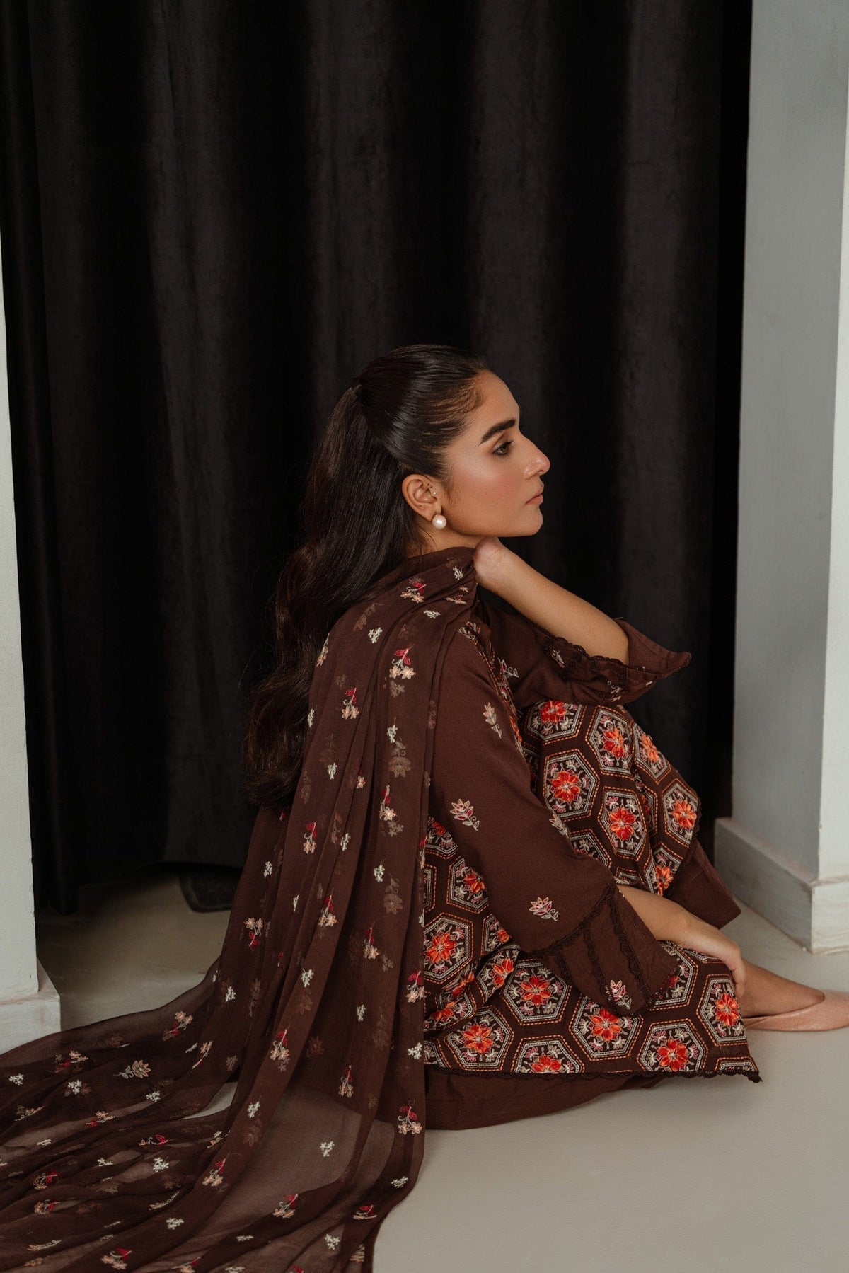 Taana Baana | Manzil Winter | M3403B L Brown Karandi