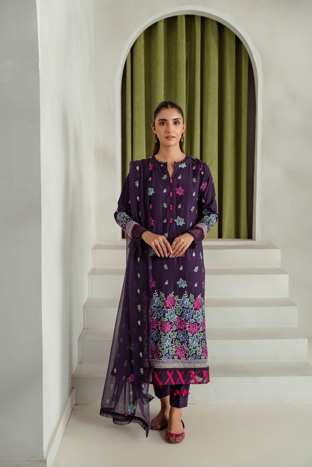Taana Baana | Manzil Winter | C3408B XS Dark Purple Karandi