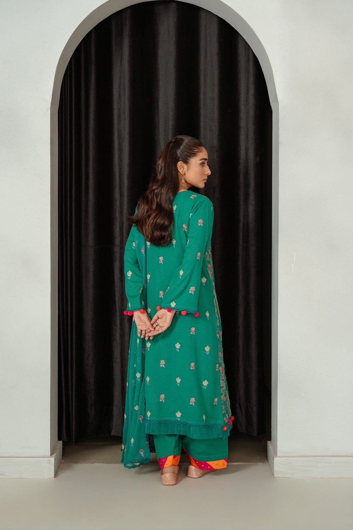 Taana Baana | Manzil Winter |M3402A S Emerald Green Karandi